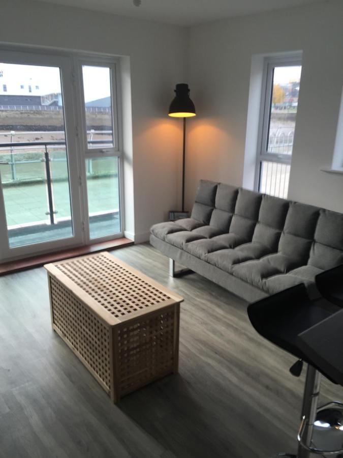Appartement Raphael Retreat à Newport  Extérieur photo