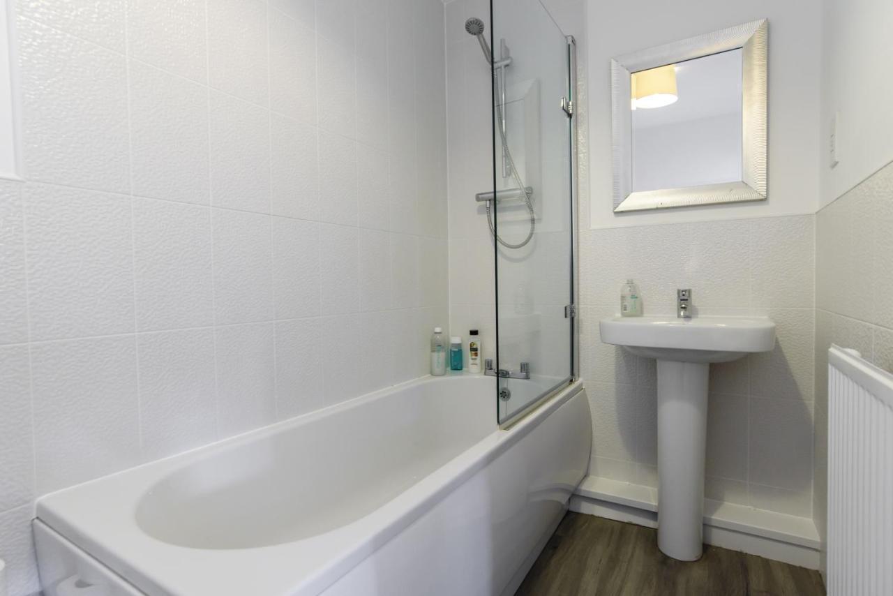 Appartement Raphael Retreat à Newport  Extérieur photo